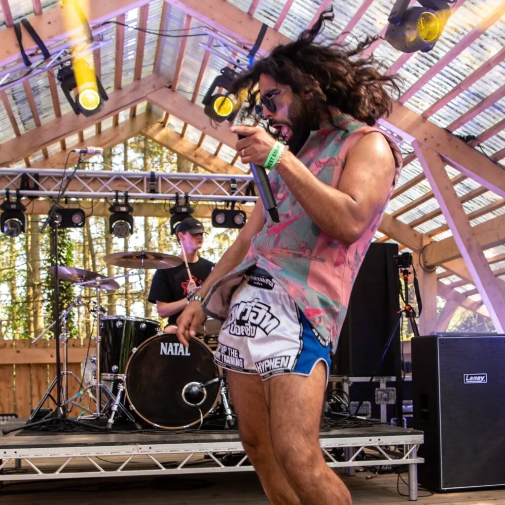 @thisishyphen - @2000trees_festival Forest Stage (Wed) @thisishyphen - @2000trees_festival Forest Stage (Wed) @thisishyphen -…