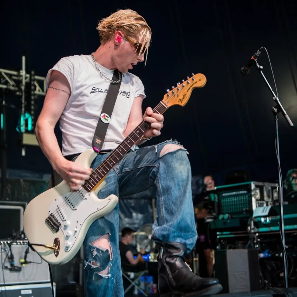 @bleech_9.3 - @2000trees_festival 2026 (Thu) Shot for @wthblows