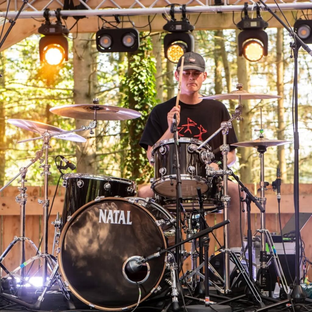 @thisishyphen - @2000trees_festival Forest Stage (Wed) @thisishyphen - @2000trees_festival Forest Stage (Wed) @thisishyphen -…